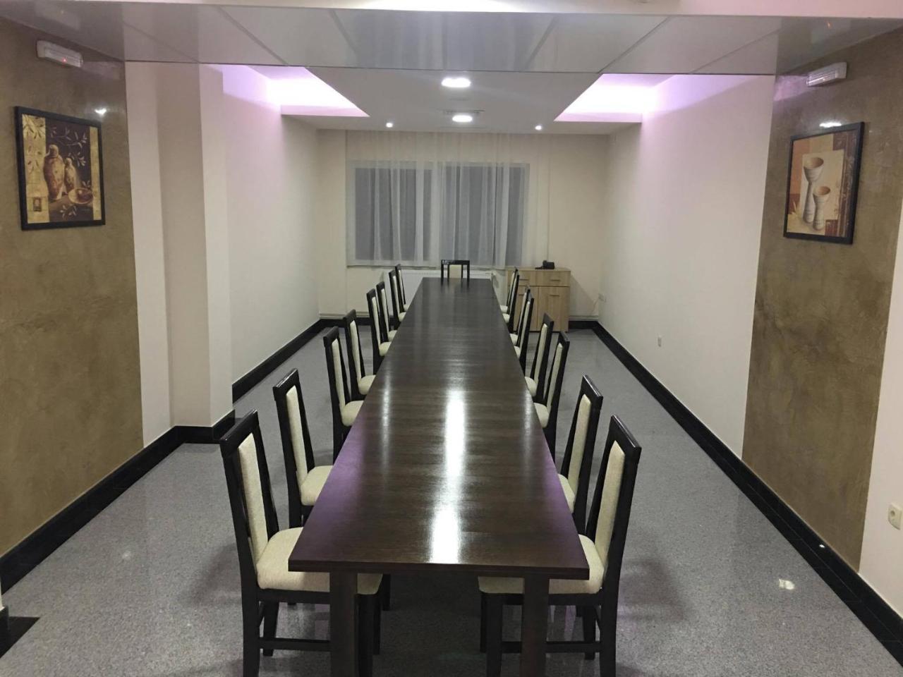 Odmaraliste Vidik Hotell Lazarevac Exteriör bild