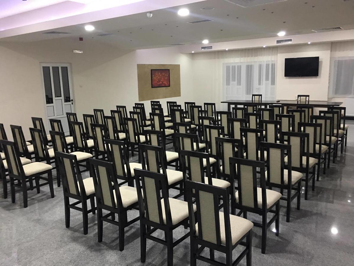 Odmaraliste Vidik Hotell Lazarevac Exteriör bild