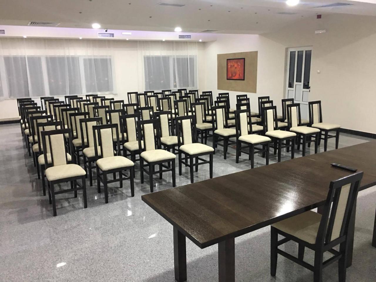 Odmaraliste Vidik Hotell Lazarevac Exteriör bild